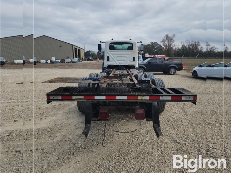 international-7600-image-6