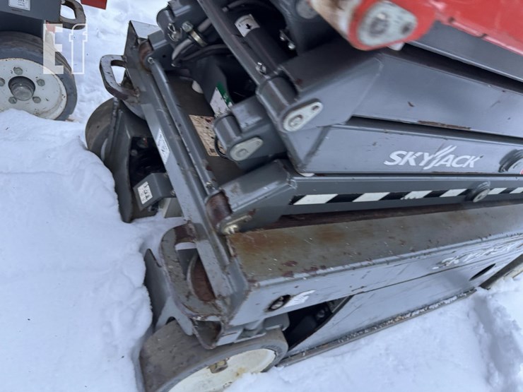 skyjack-sjiii3219-image-25