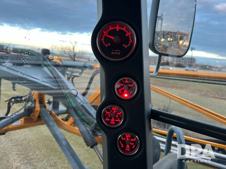 hagie-sts12-image-23