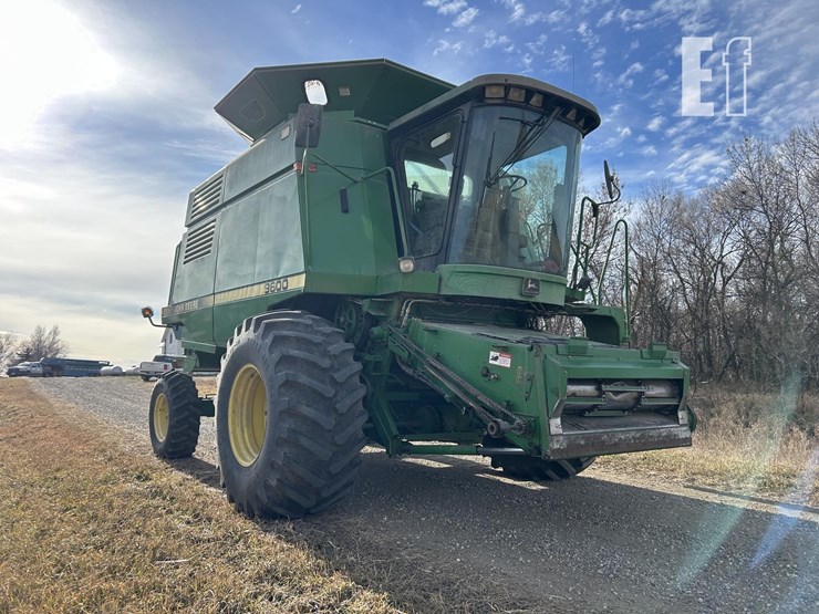 1993-john-deere-9600-image-3