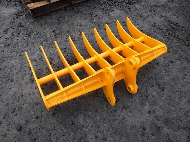 caterpillar-305-image-2