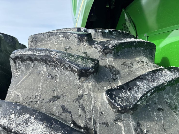 john-deere-s680-image-32