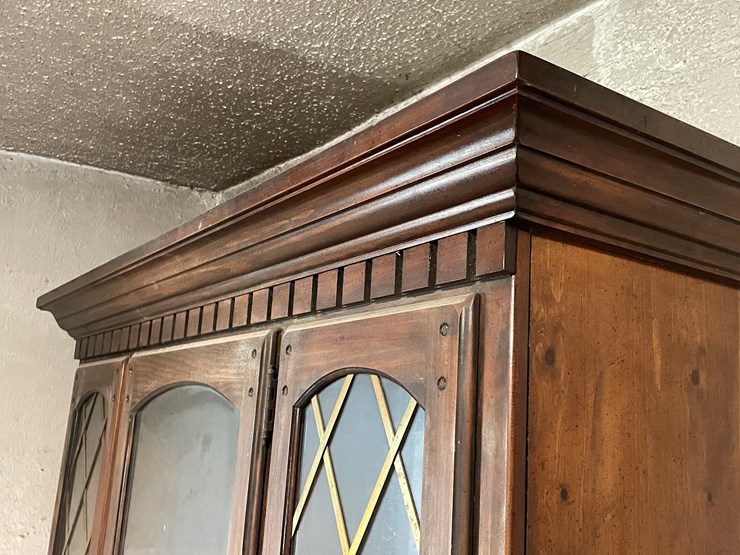 #3740-•-wooden-glass-hutch-image-19