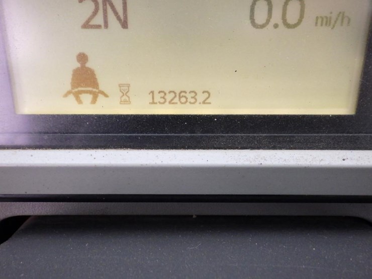 2017-caterpillar-950m-image-35