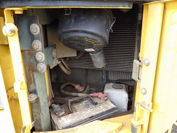 komatsu-pc138us-lc-2-image-16