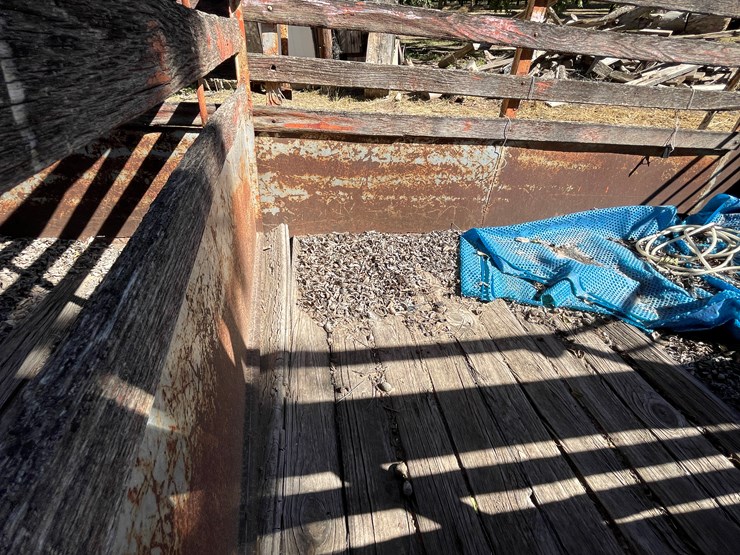 #3671-•-horse/cattle-tandem-axle-trailer-(no-title)-image-33