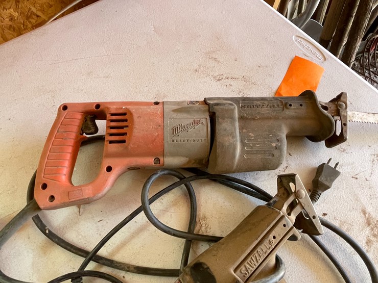 #3674-•-(2)-milwaukee-corded-sawzall's-image-11