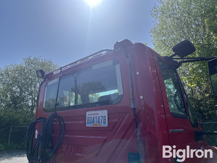 2007-international-durastar-4400-image-16