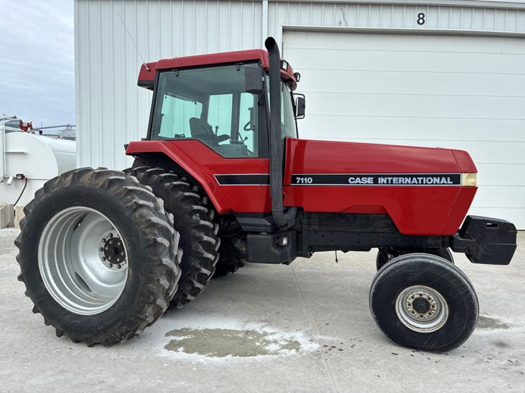 case-ih-7110-image-3