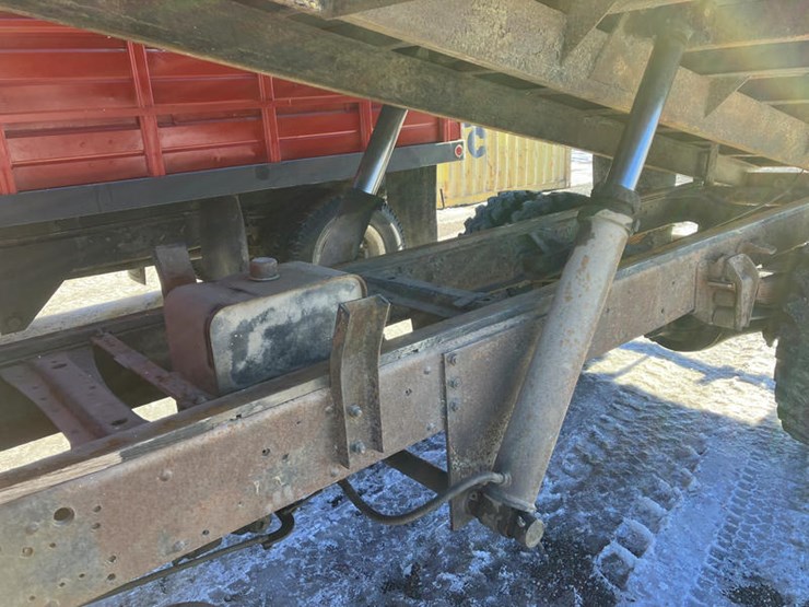 chevrolet-c65-image-16