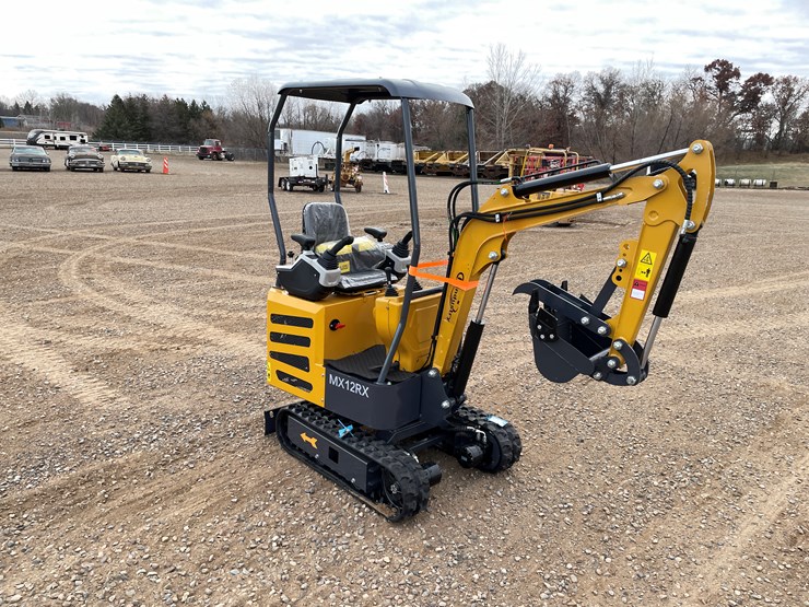 #9209-•-2025-unused-cfg-mini-excavator-image-6