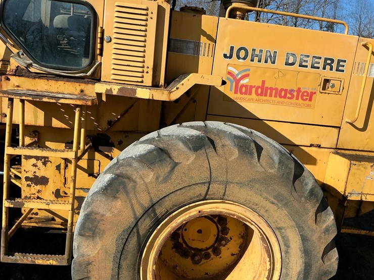 1989-deere-444e-image-32