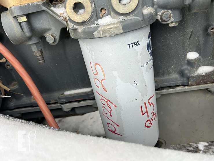 2004-challenger-mt855-image-21