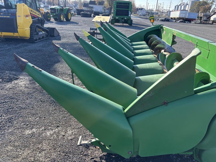 john-deere-608c-image-6