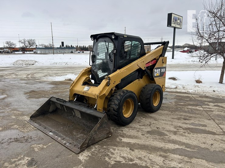 caterpillar-262d-image-10