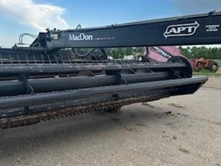 2013-mac-don-a30-d-image-4