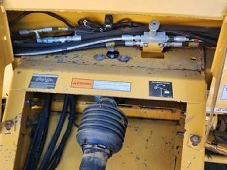 2008-vermeer-605m-image-14