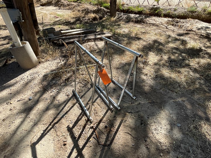 #3660-•-pair-of-sawhorses-image-1