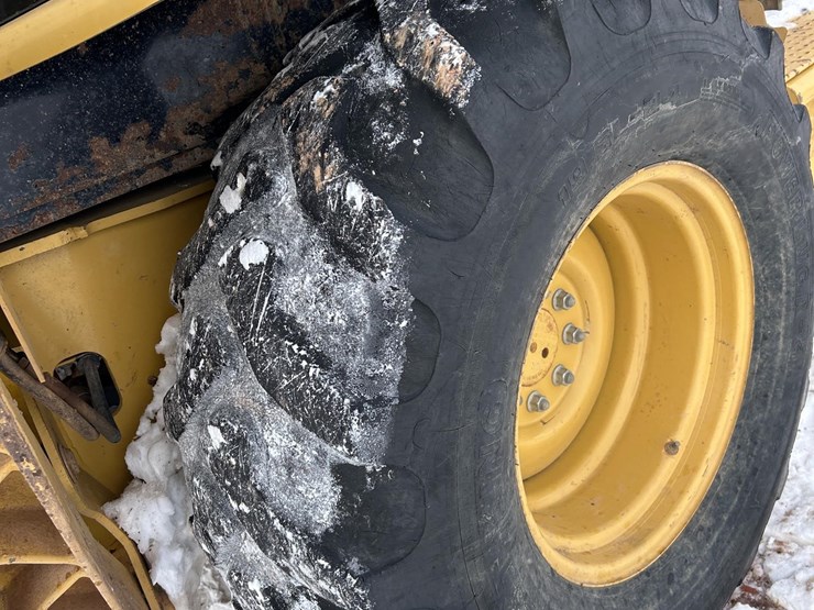 caterpillar-420d-image-41