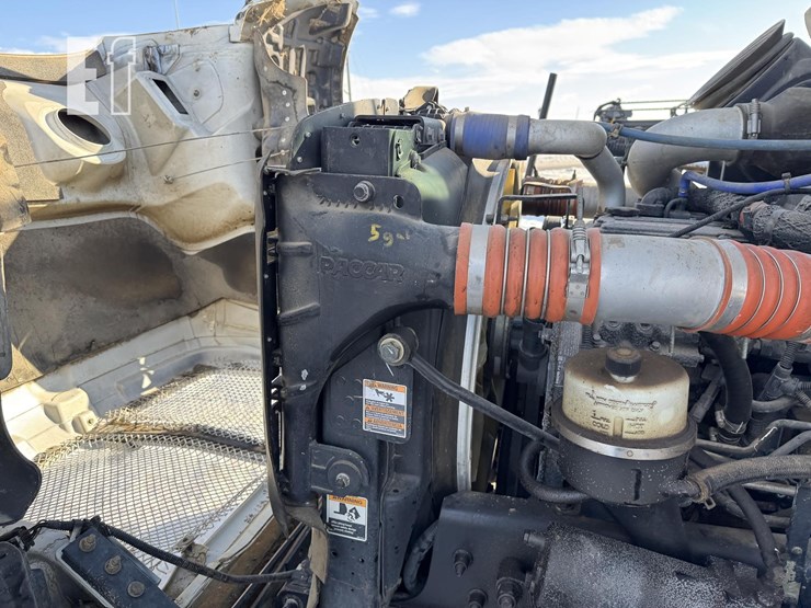 2014-kenworth-t370-image-80