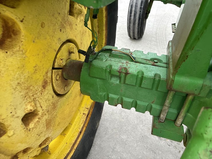 john-deere-4020-image-55