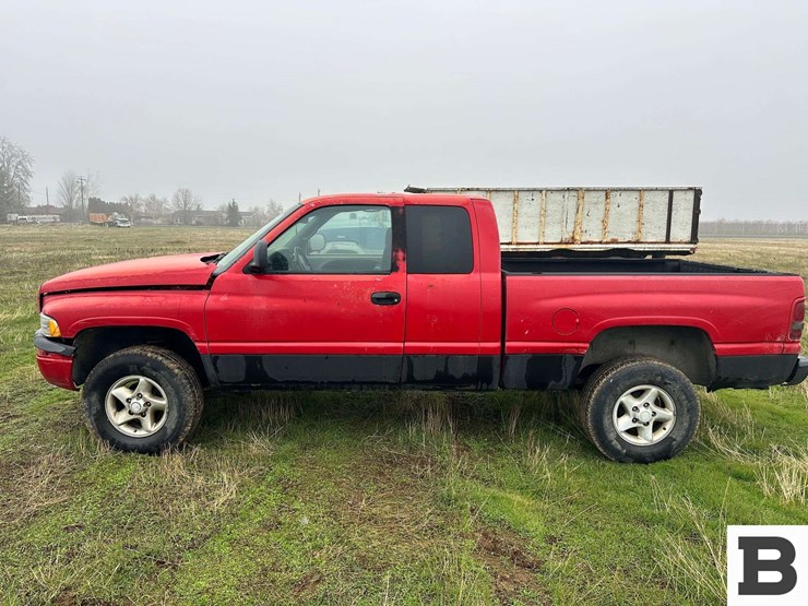 1998-dodge-1500-image-2