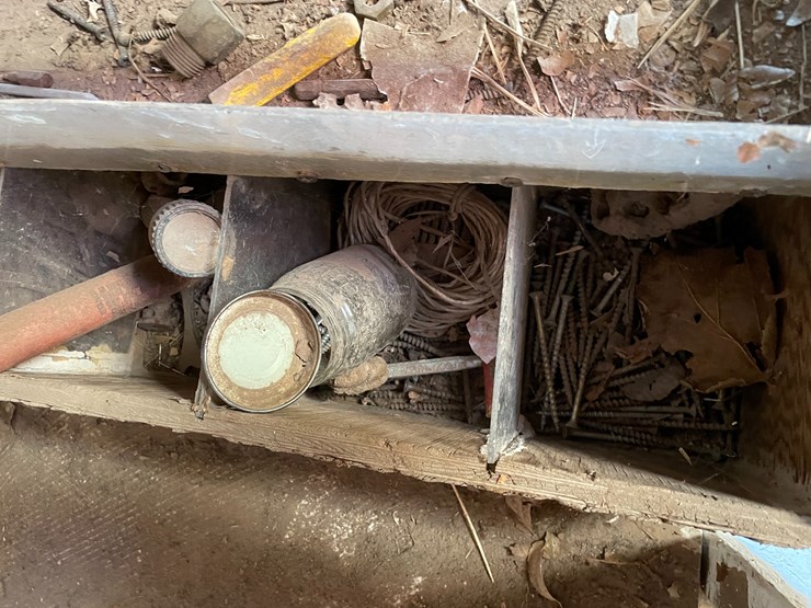 #3719-•-tile-saw,-cutters-and-hardware-box-image-14