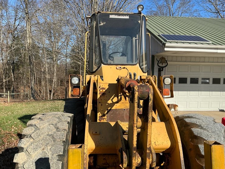 1989-deere-444e-image-39