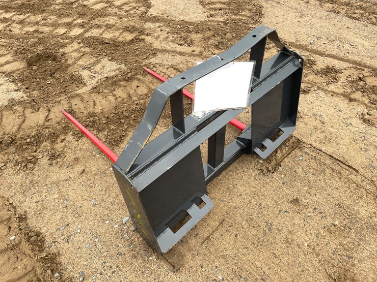 #2065-•-unused-2025-landhonor-skid-steer-bale-spear-attachment-image-3