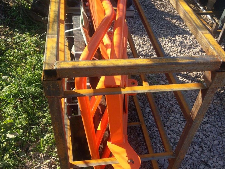 unused-giyi-skid-steer-clamp-grabber-model-#cl100-image-6