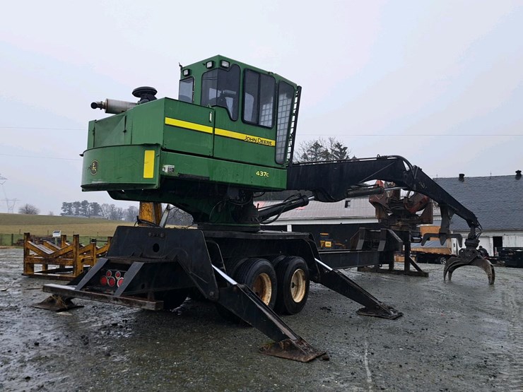 2010-deere-437c-image-3