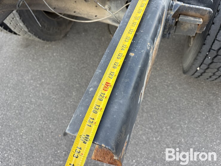 ford-f750-xlt-image-19