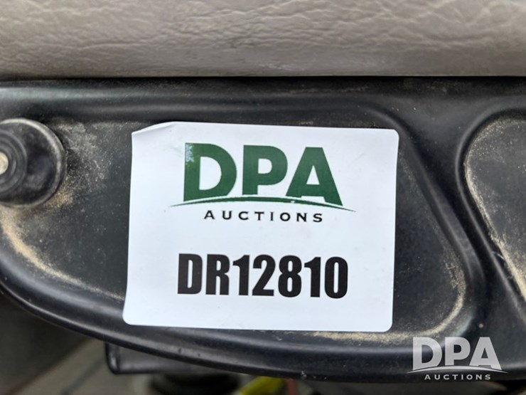 freightliner-114sd-image-76