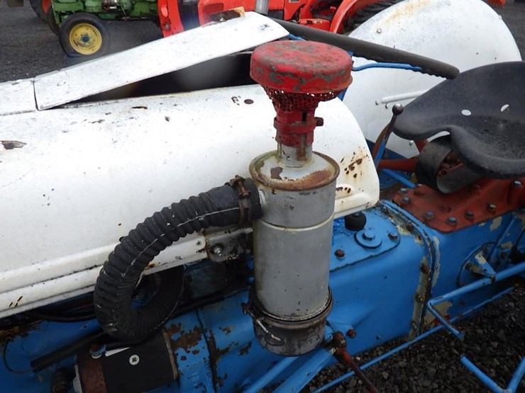 ford-tractor-image-11