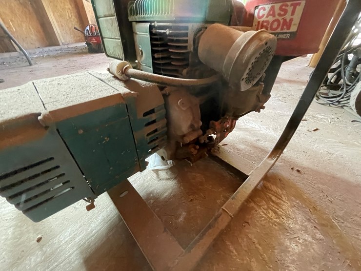 #3689-•-powermate-gas-powered-electric-generator-image-11