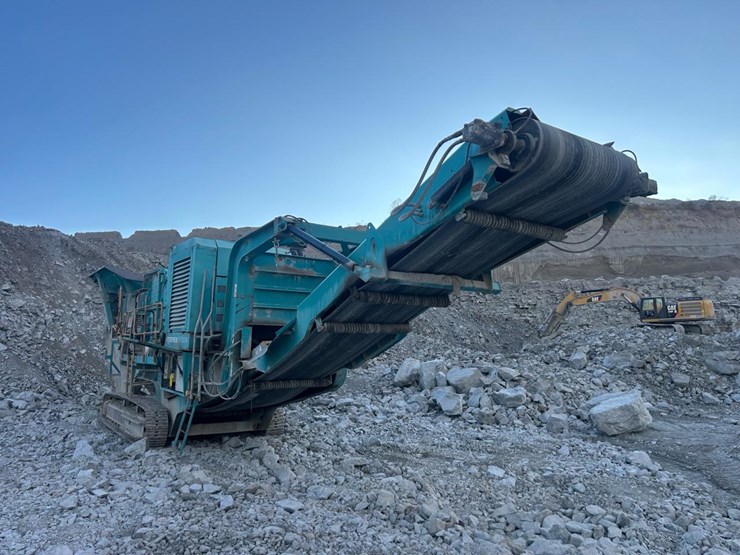 caterpillar-c12-image-9