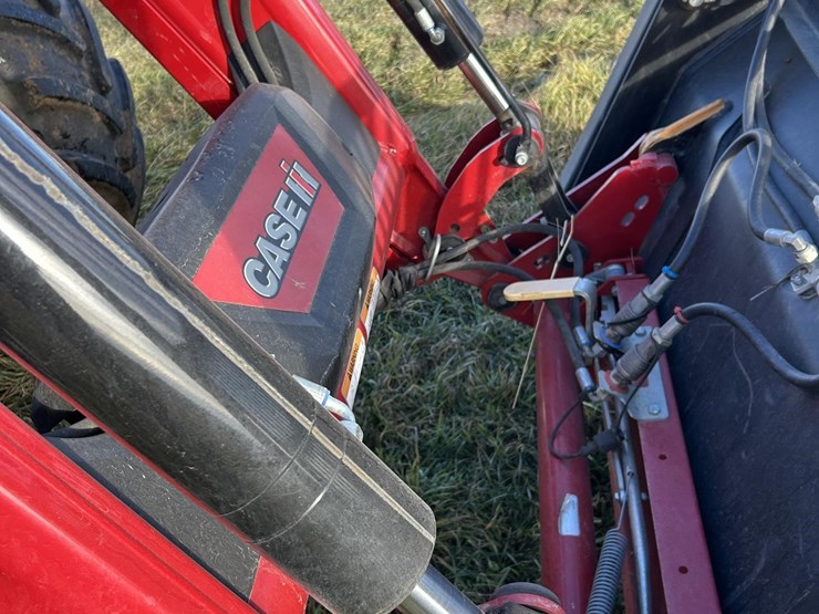 2022-case-ih-maxxum-150-image-14