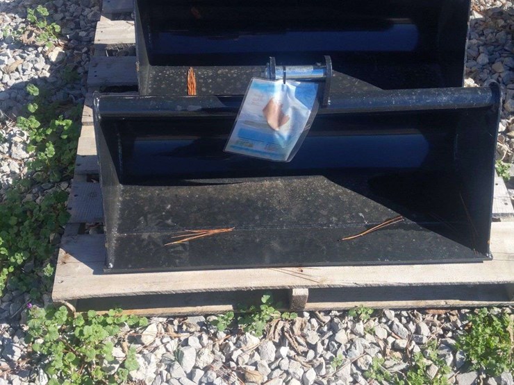 unused-80cm-mini-excavator-bucket-image-1