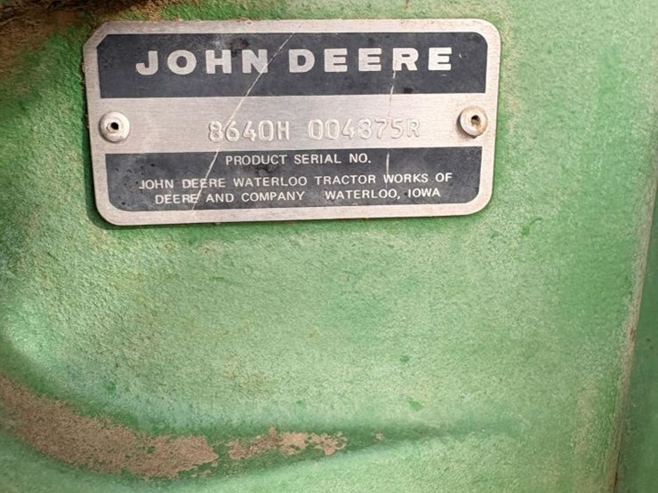 john-deere-8640-image-13