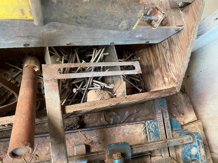 #3719-•-tile-saw,-cutters-and-hardware-box-image-17