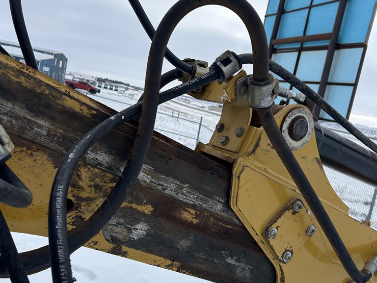 caterpillar-420e-image-78