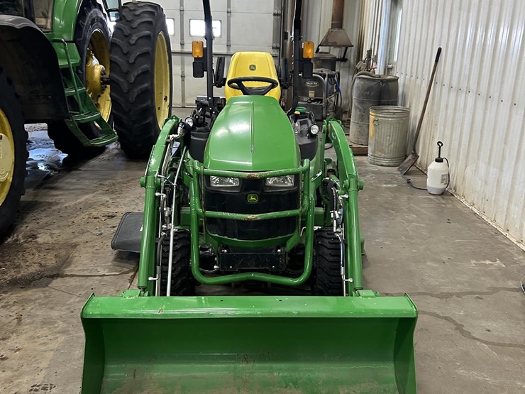 john-deere-1025r-image-2