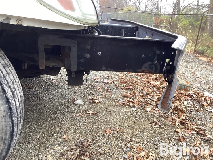 2013-international-durastar-4300-image-14