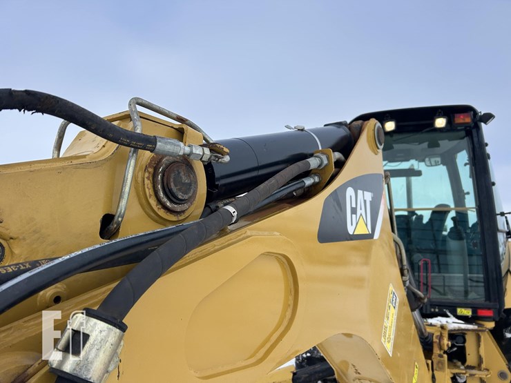 caterpillar-420e-image-86