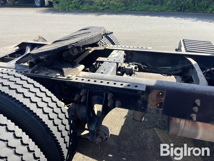 2007-international-durastar-4400-image-18