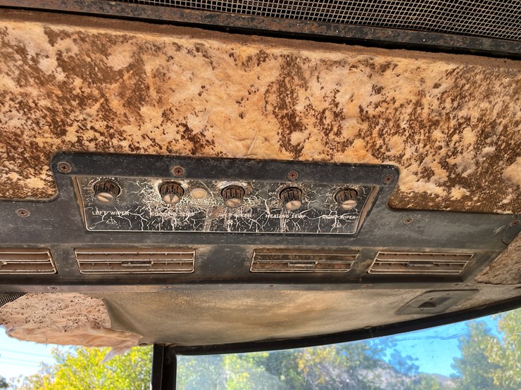 john-deere-4230-image-63