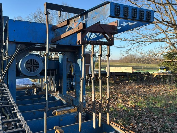 #165-•-2014-baker-bbs-o-“3640e”-stationary-bandmill-image-36