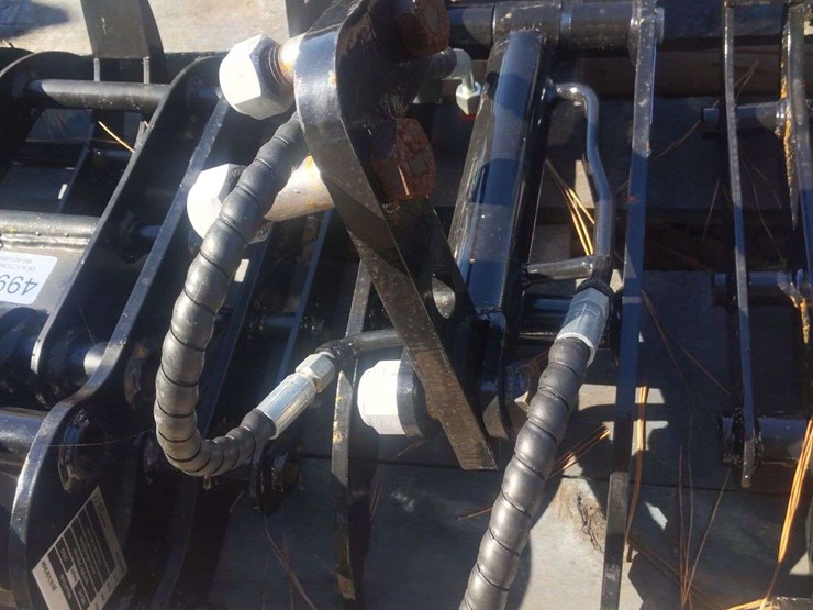 unused-mini-excavator-hydraulic-thumb-image-3