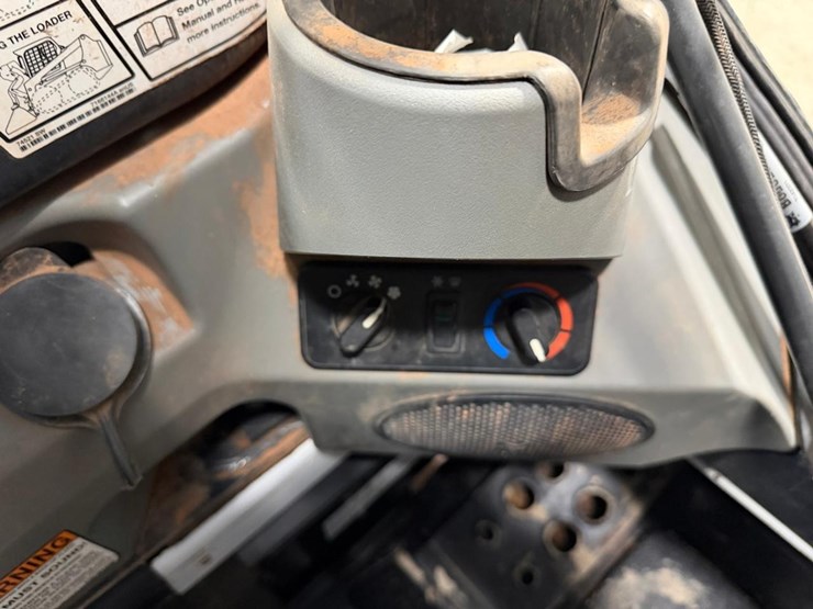 bobcat-t595-image-25