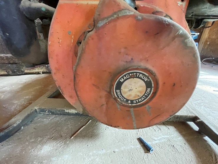 #3689-•-powermate-gas-powered-electric-generator-image-6